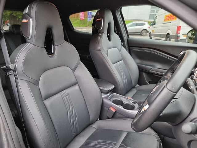 Nissan Juke 1.0 DiG-T 114 Tekna 5dr