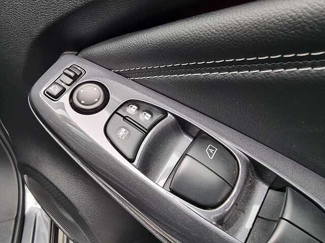 Nissan Juke 1.0 DiG-T 114 Tekna 5dr