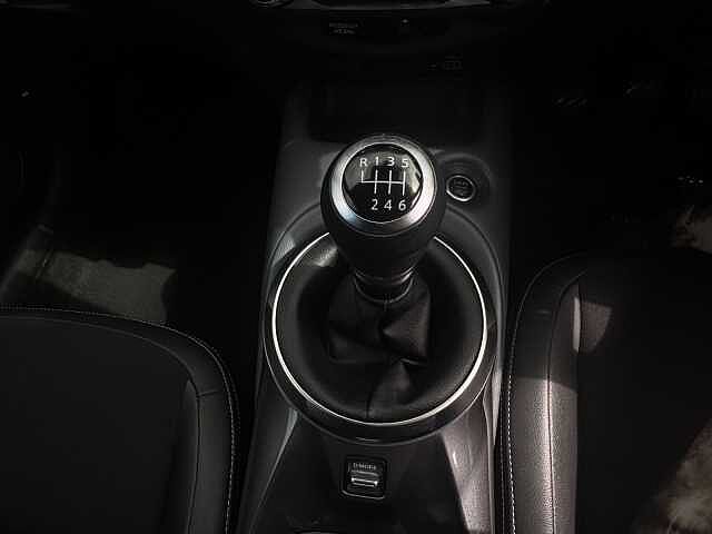 Nissan Juke 1.0 DiG-T 114 Tekna 5dr