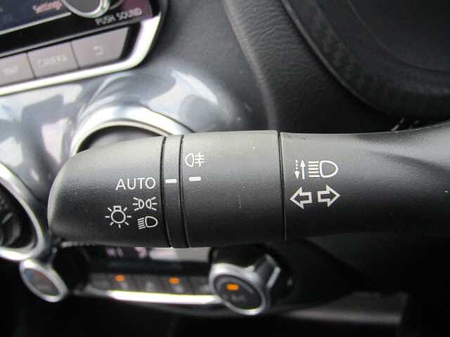 Nissan Juke 1.0 DiG-T 114 N-Connecta 5dr DCT