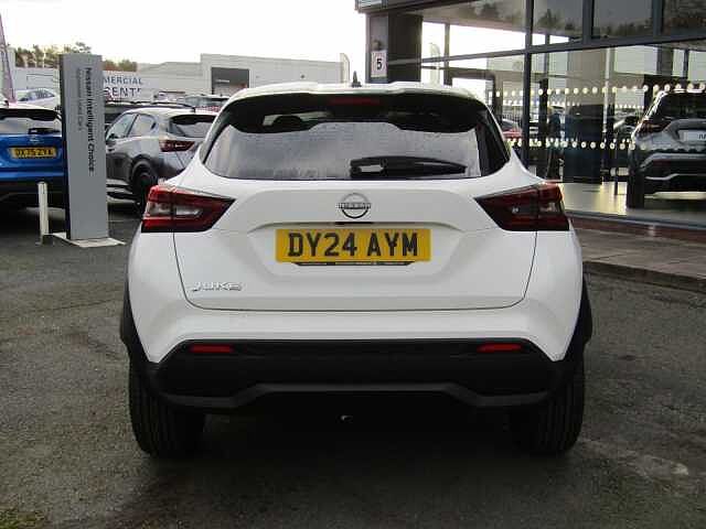 Nissan Juke 1.0 DiG-T 114 N-Connecta 5dr DCT
