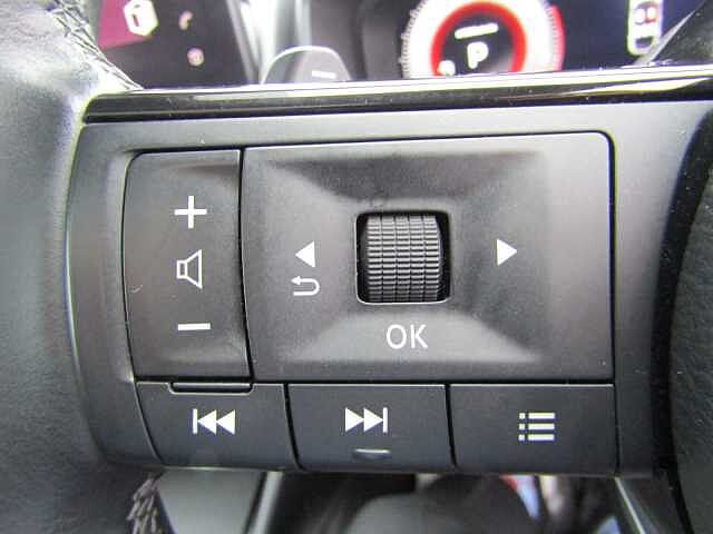 Nissan Qashqai 1.3 DiG-T MH 158 N-Connecta 5dr Xtronic