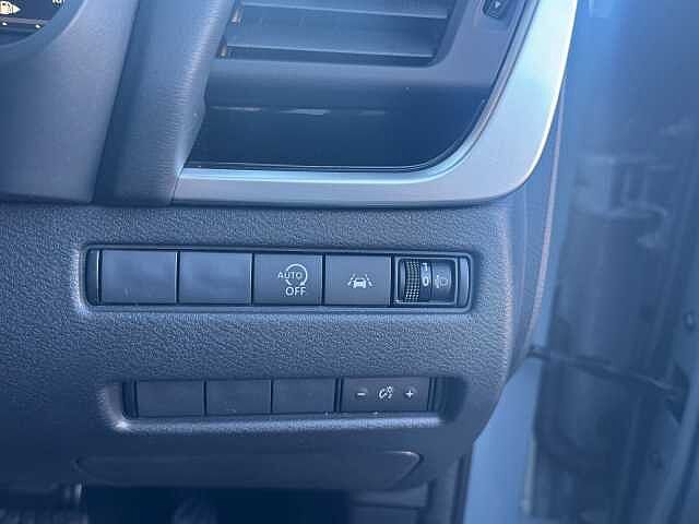 Nissan Qashqai 1.3 DiG-T MH 158 N-Connecta 5dr Xtronic