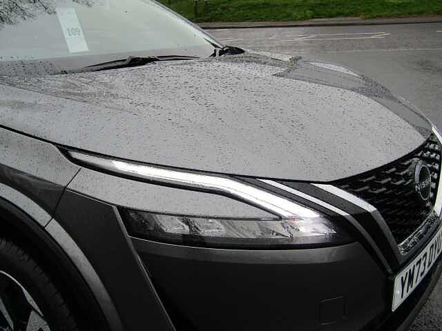 Nissan Qashqai 1.3 DiG-T MH N-Connecta 5dr