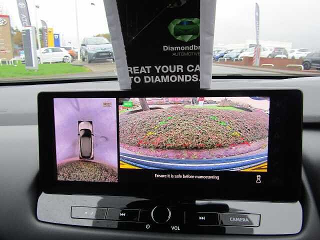 Nissan Qashqai 1.3 DiG-T MH N-Connecta 5dr