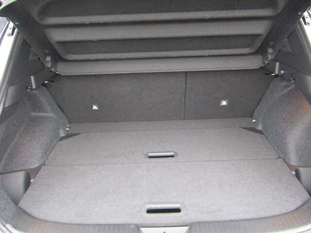 Nissan Qashqai 1.3 DiG-T MH N-Connecta 5dr