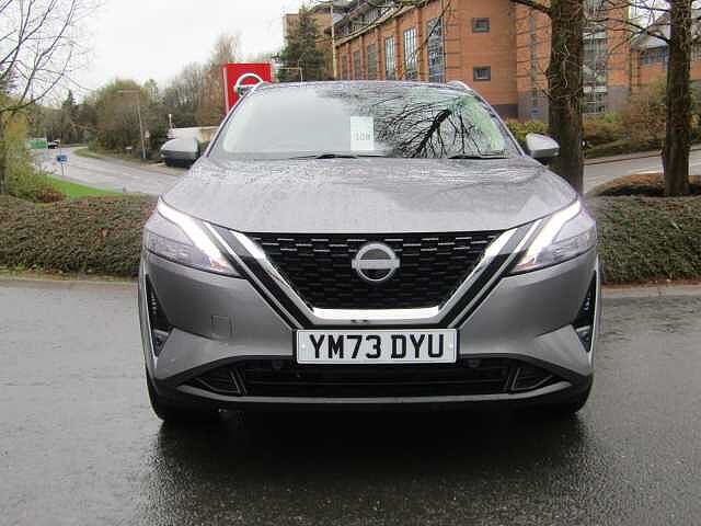 Nissan Qashqai 1.3 DiG-T MH N-Connecta 5dr
