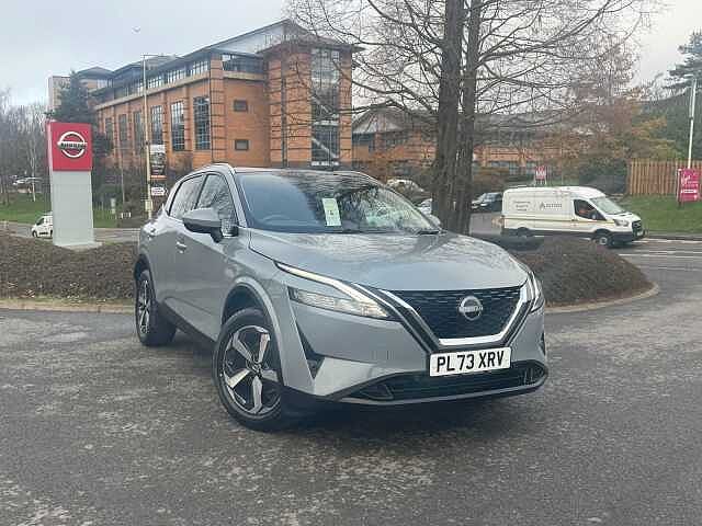 Nissan Qashqai 1.3 DiG-T MH N-Connecta 5dr