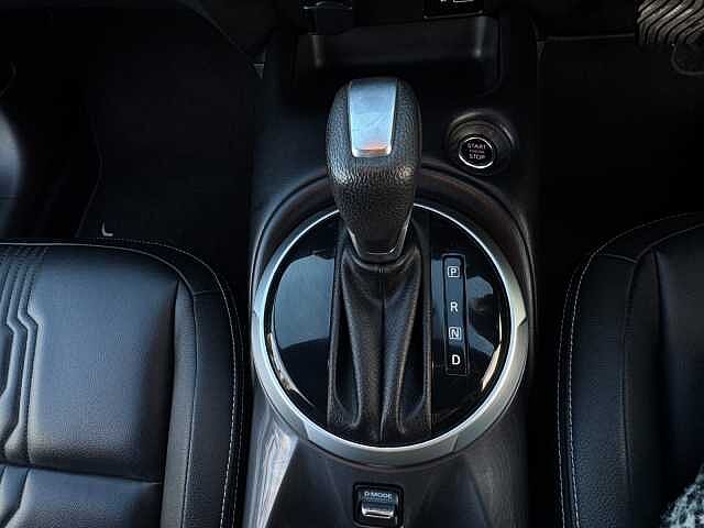 Nissan Juke 1.0 DiG-T 114 Tekna 5dr DCT