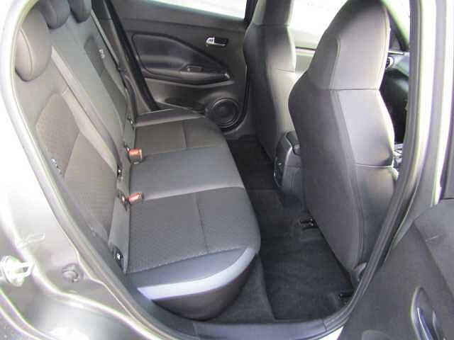 Nissan Juke 1.0 DiG-T 114 N-Connecta 5dr DCT