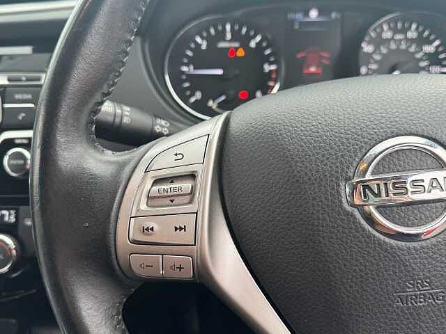 Nissan Qashqai 1.5 dCi Acenta [Smart Vision Pack] 5dr