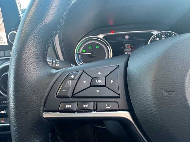 Nissan Juke 1.6 Hybrid Tekna 5dr Auto