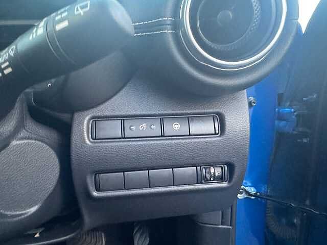 Nissan Juke 1.6 Hybrid Tekna 5dr Auto