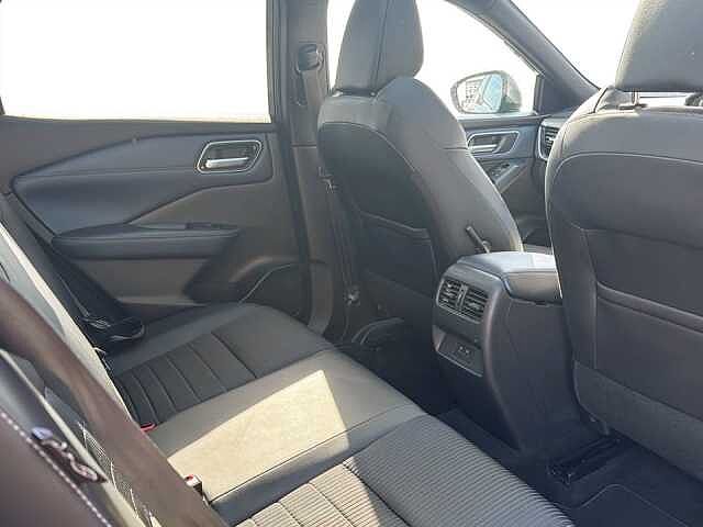 Nissan Qashqai 1.3 DiG-T MH Tekna 5dr
