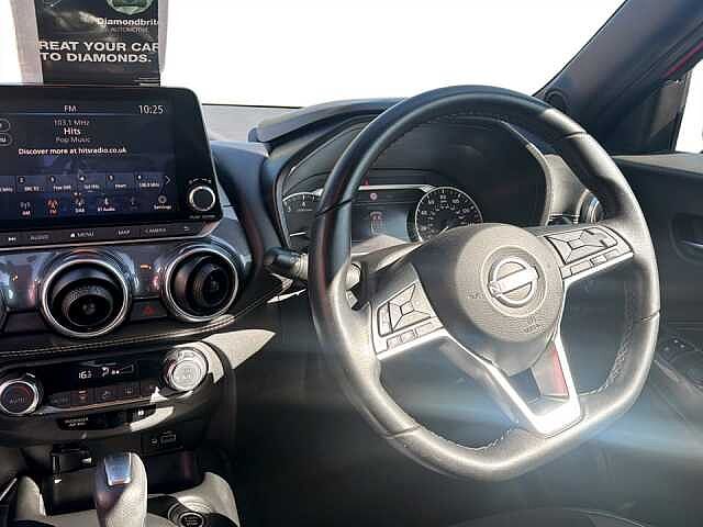 Nissan Juke 1.0 DiG-T 114 N-Connecta 5dr DCT