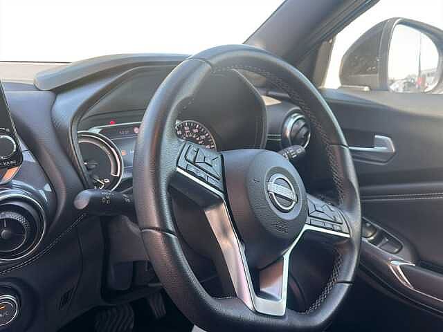 Nissan Juke 1.6 Hybrid N-Connecta 5dr Auto