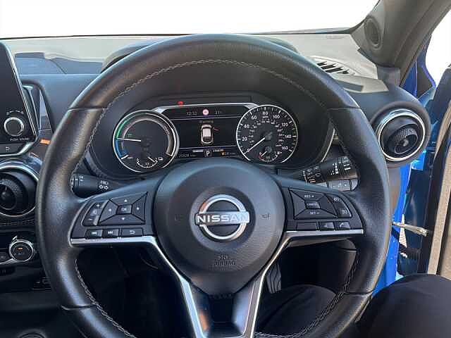 Nissan Juke 1.6 Hybrid N-Connecta 5dr Auto