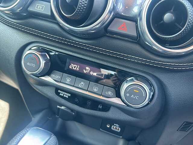 Nissan Juke 1.6 Hybrid N-Connecta 5dr Auto