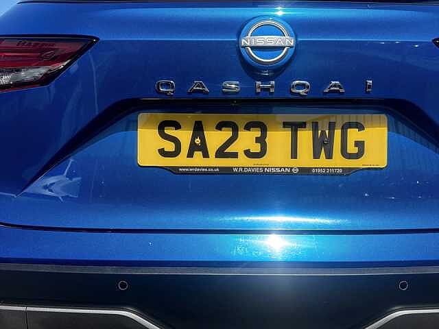Nissan Qashqai 1.3 DiG-T MH N-Connecta 5dr