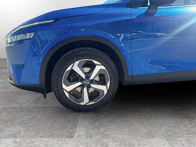 Nissan Qashqai 1.3 DiG-T MH N-Connecta 5dr