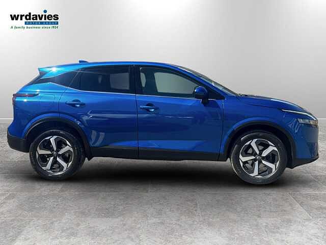 Nissan Qashqai 1.3 DiG-T MH N-Connecta 5dr
