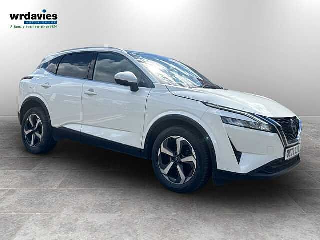 Nissan Qashqai 1.3 DiG-T MH N-Connecta 5dr