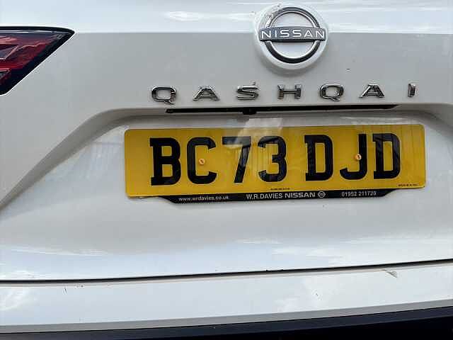 Nissan Qashqai 1.3 DiG-T MH N-Connecta 5dr