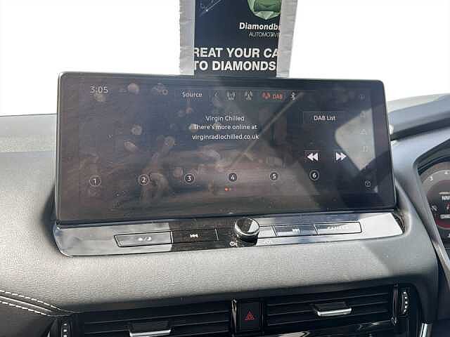 Nissan Qashqai 1.3 DiG-T MH N-Connecta 5dr