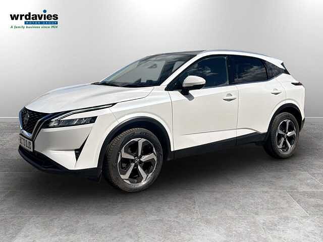 Nissan Qashqai 1.3 DiG-T MH N-Connecta 5dr
