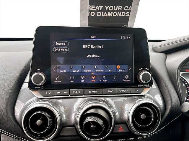 Nissan Juke 1.0 DiG-T 114 Tekna 5dr