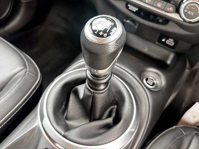 Nissan Juke 1.0 DiG-T 114 Tekna 5dr