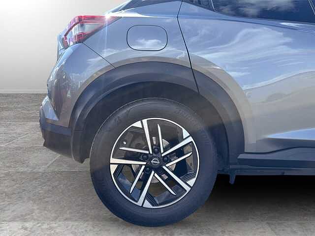 Nissan Juke 1.0 DiG-T N-Connecta 5dr