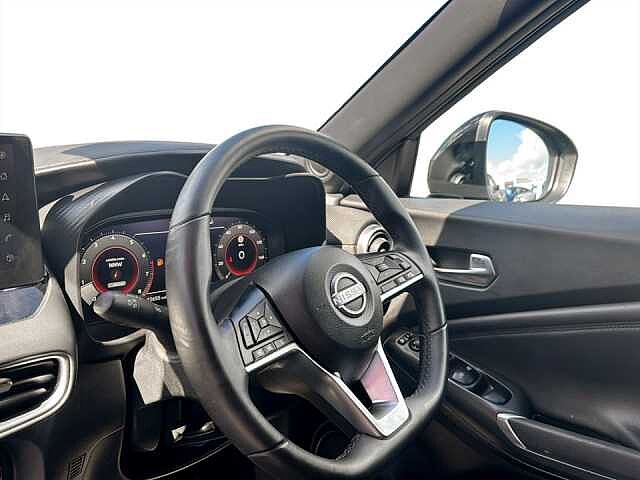 Nissan Juke 1.0 DiG-T N-Connecta 5dr