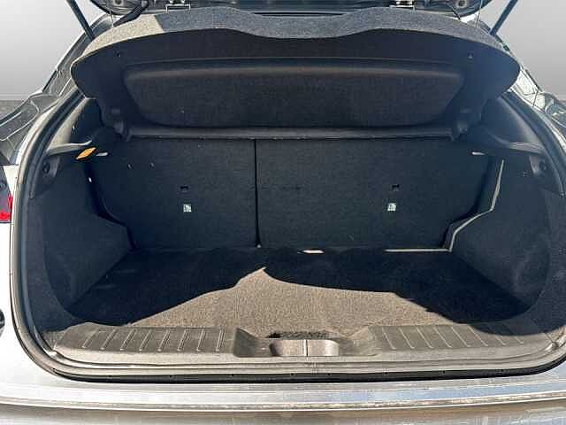 Nissan Juke 1.0 DiG-T N-Connecta 5dr