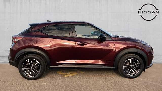 Nissan Juke 1.6 Hybrid N-Connecta 5dr Auto