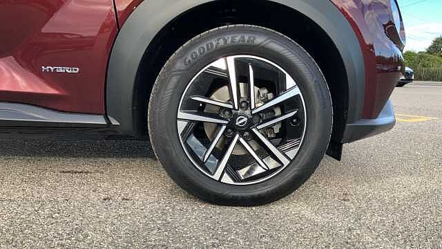 Nissan Juke 1.6 Hybrid N-Connecta 5dr Auto