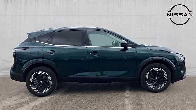 Nissan Qashqai 1.3 DiG-T MH N-Connecta 5dr